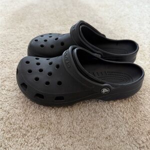 Womens Black crocs size 7